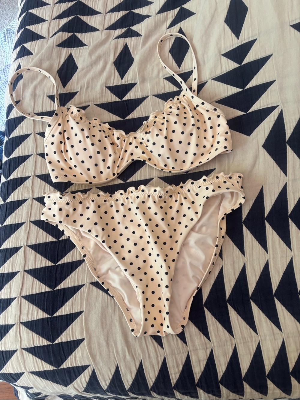 Sanctuary Pretty In Provence Dotted Merrow Back Shirring Bikini